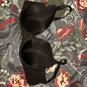 Torrid 38G tshirt bra